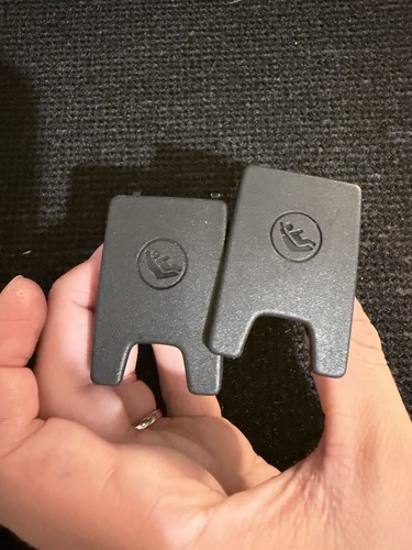 Audi isofix slot - audi, cover